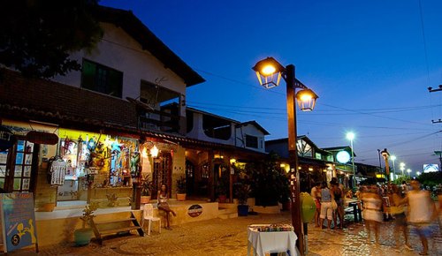 canoaquebrada_broadway_noturna